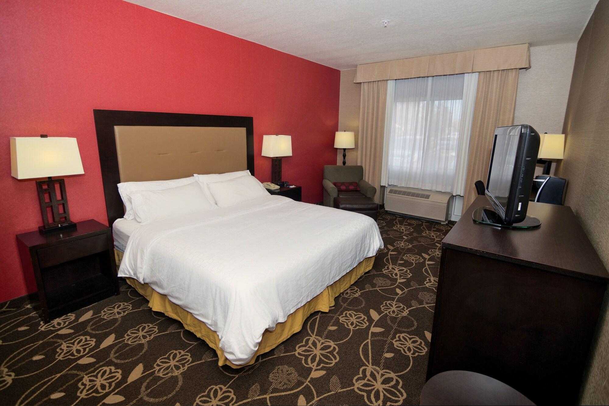 Holiday Inn Express Hotel & Suites Idaho Falls By Ihg Bagian luar foto