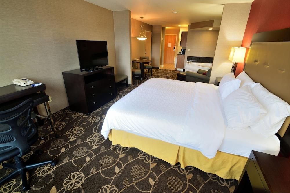Holiday Inn Express Hotel & Suites Idaho Falls By Ihg Bagian luar foto