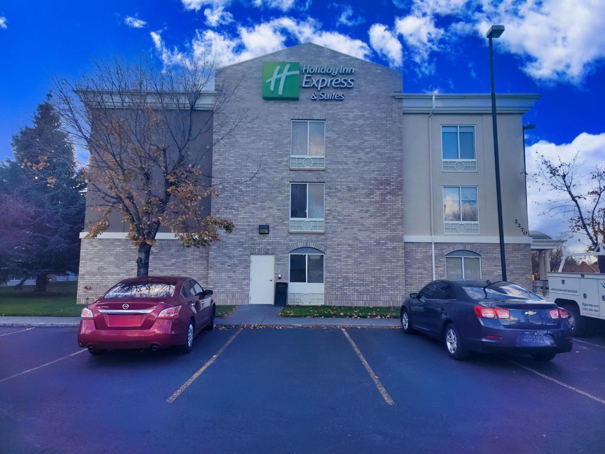 Holiday Inn Express Hotel & Suites Idaho Falls By Ihg Bagian luar foto
