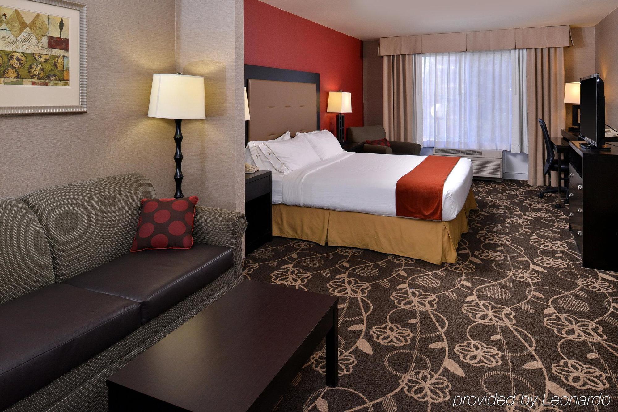 Holiday Inn Express Hotel & Suites Idaho Falls By Ihg Bagian luar foto